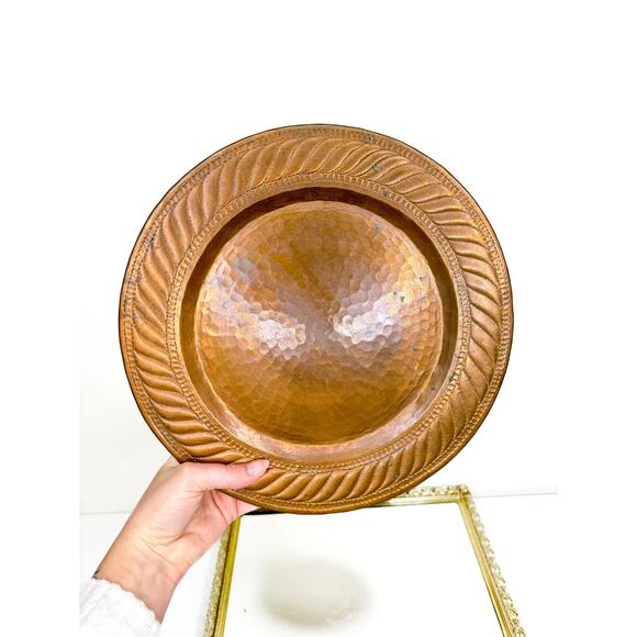 Large Round Copper Serving Tray - Vintage Plant or Drink Tray - Picture 1 of 8